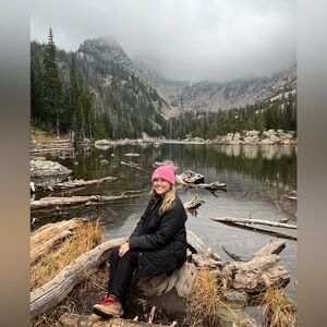 Meet your Posher, Megan